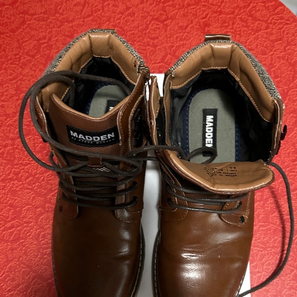 Steve Madden Brown Delwar combat Boots with Gray Accents - Picture 6 of 8